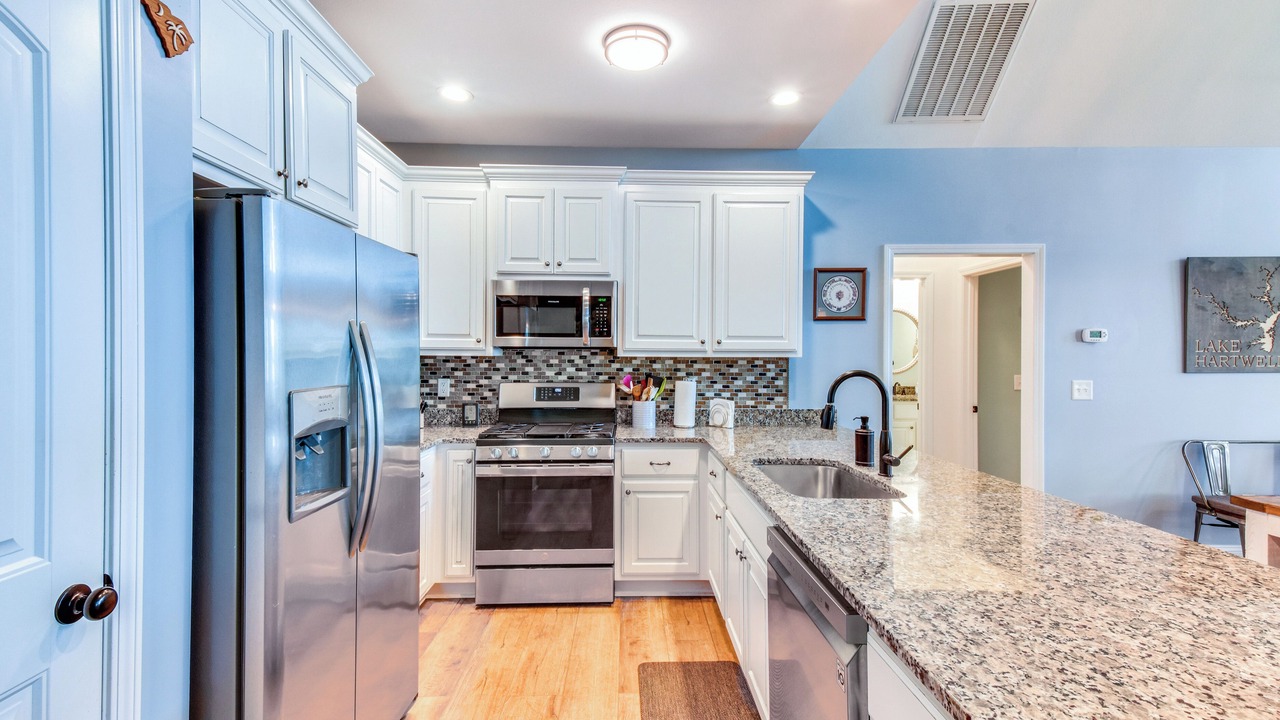 Photo of Kitchen in Dewy Rose