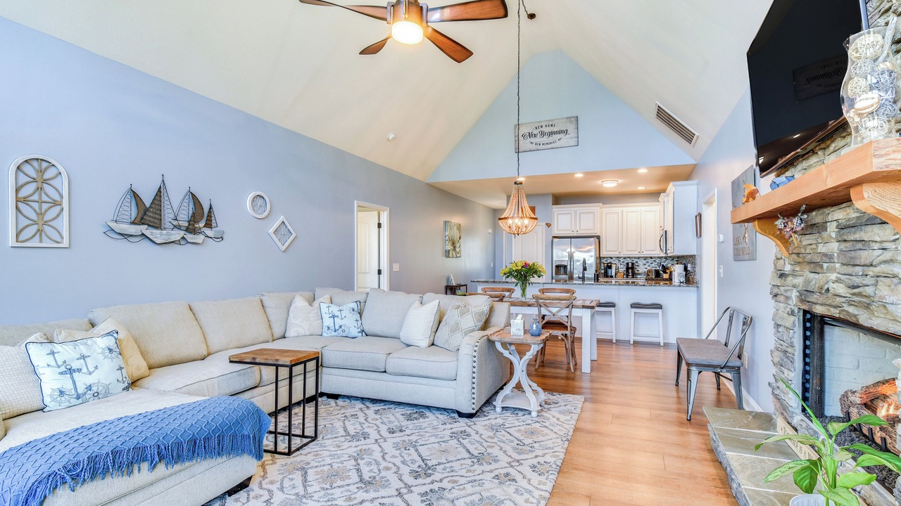 Photo of Livingroom in Dewy Rose