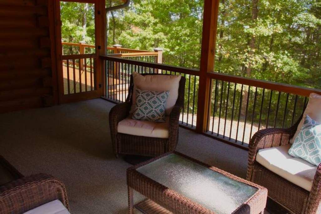 Photo of Outdoor in Mountain Rest