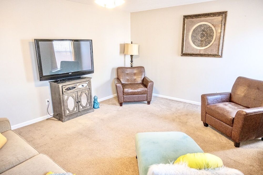 Photo of Livingroom in Huntcliff
