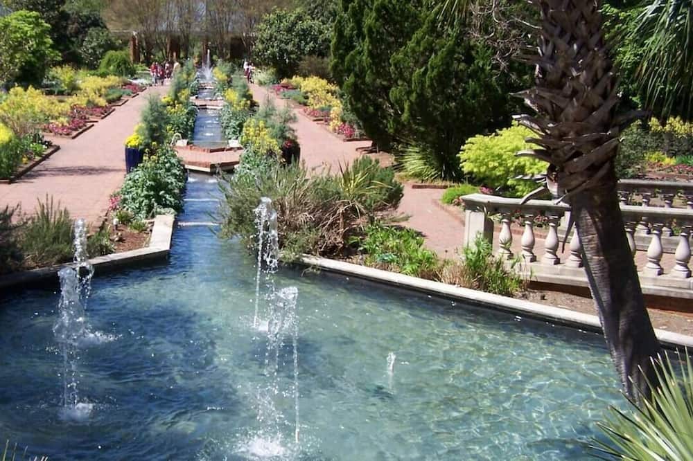 Photo of Outdoor in Huntcliff
