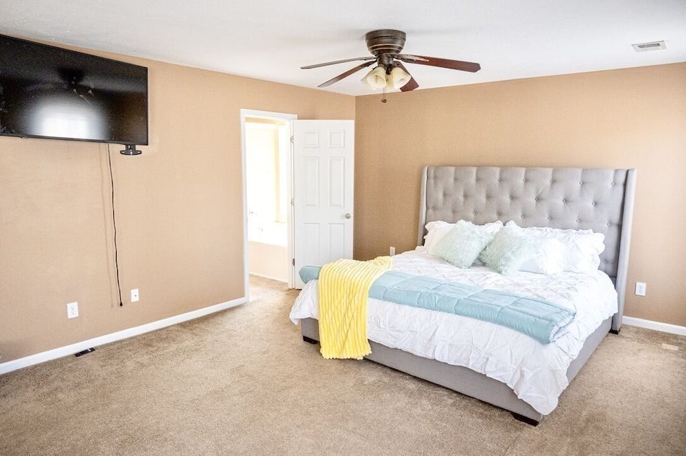 Photo of Bedroom in Huntcliff