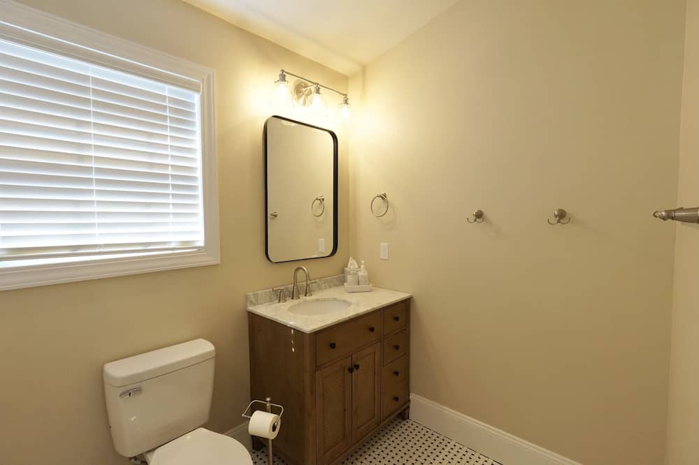 Photo of Bathroom in Greer