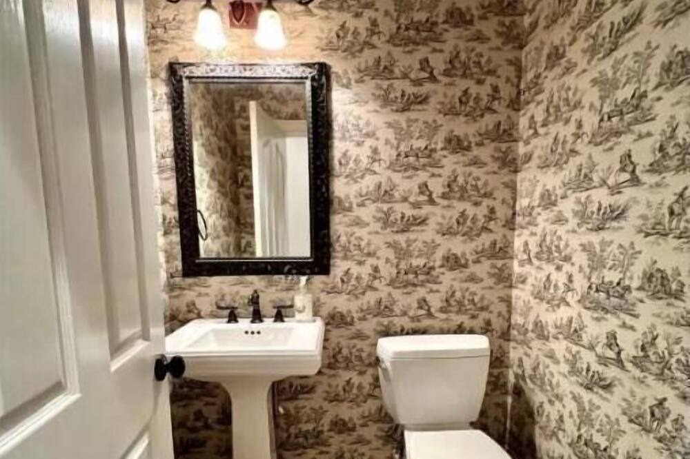 Photo of Bathroom in Aiken