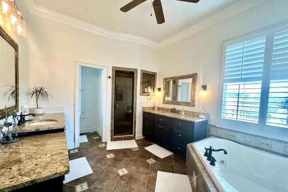 Photo of Bathroom in Aiken