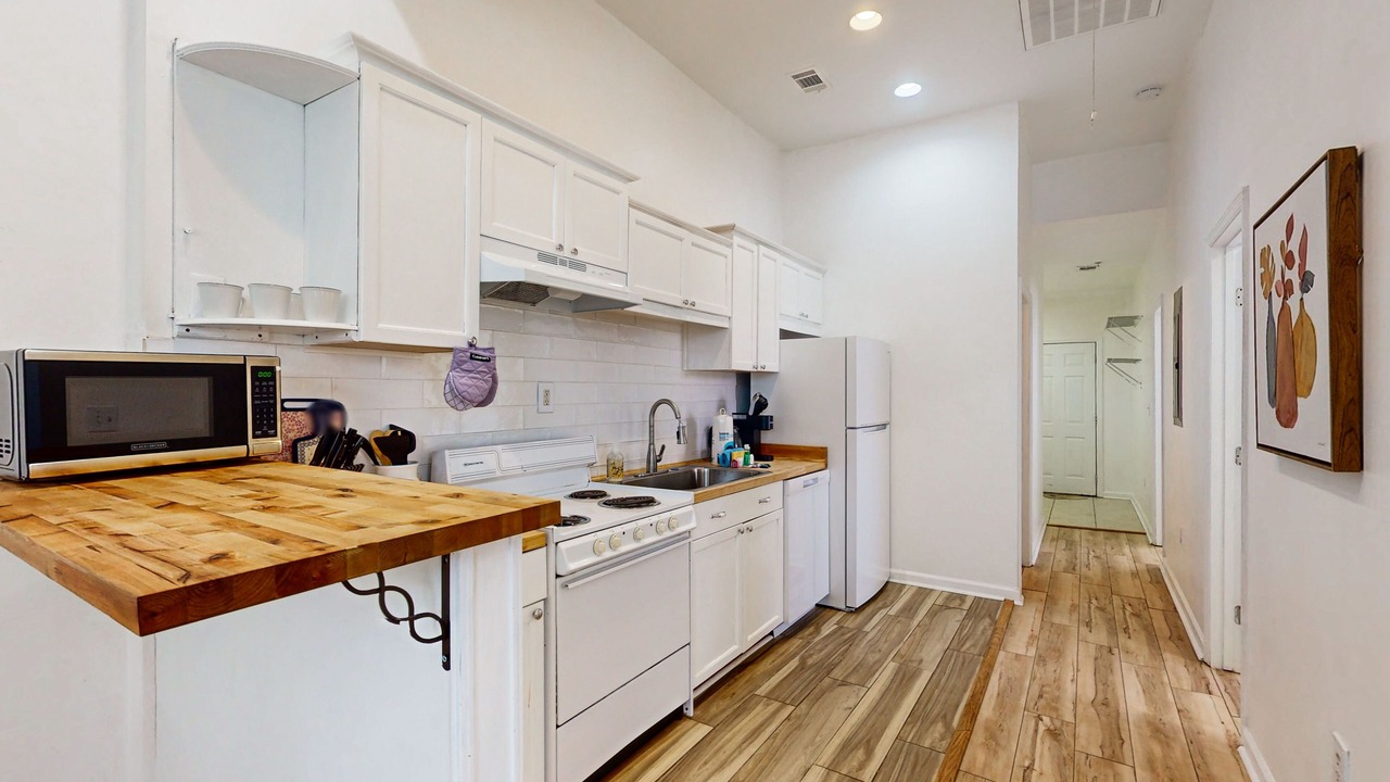 Photo of Kitchen in Thunderbolt