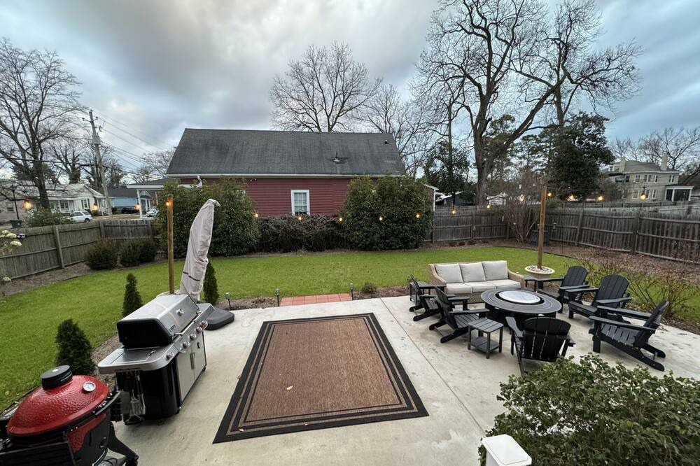 Photo of Outdoor in Olde Town Augusta
