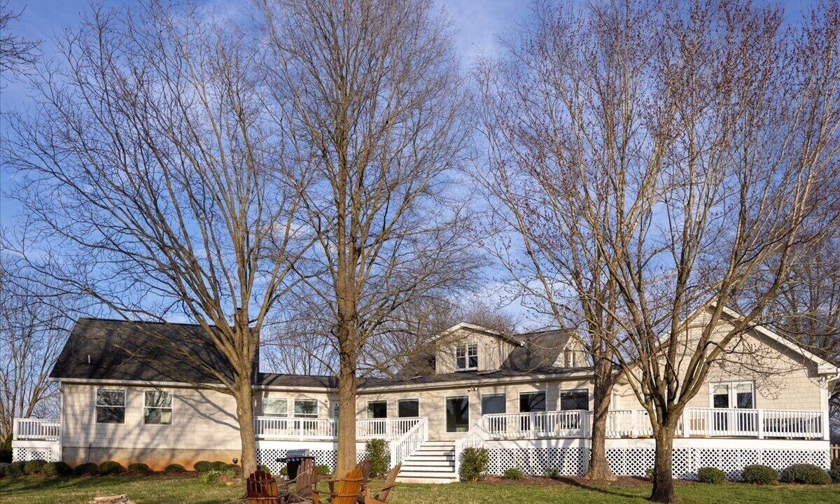Photo of Outdoor in Burnsville