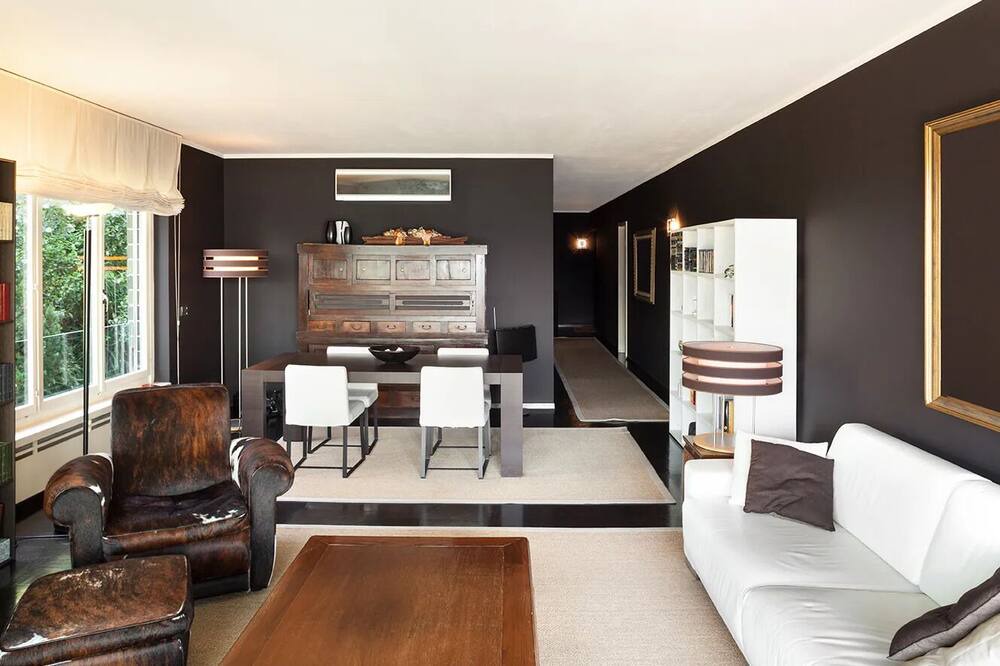 Photo of Livingroom in Pine Hills
