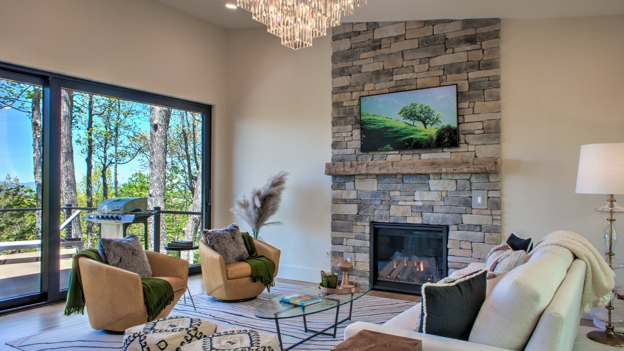 Photo of Livingroom in Brevard