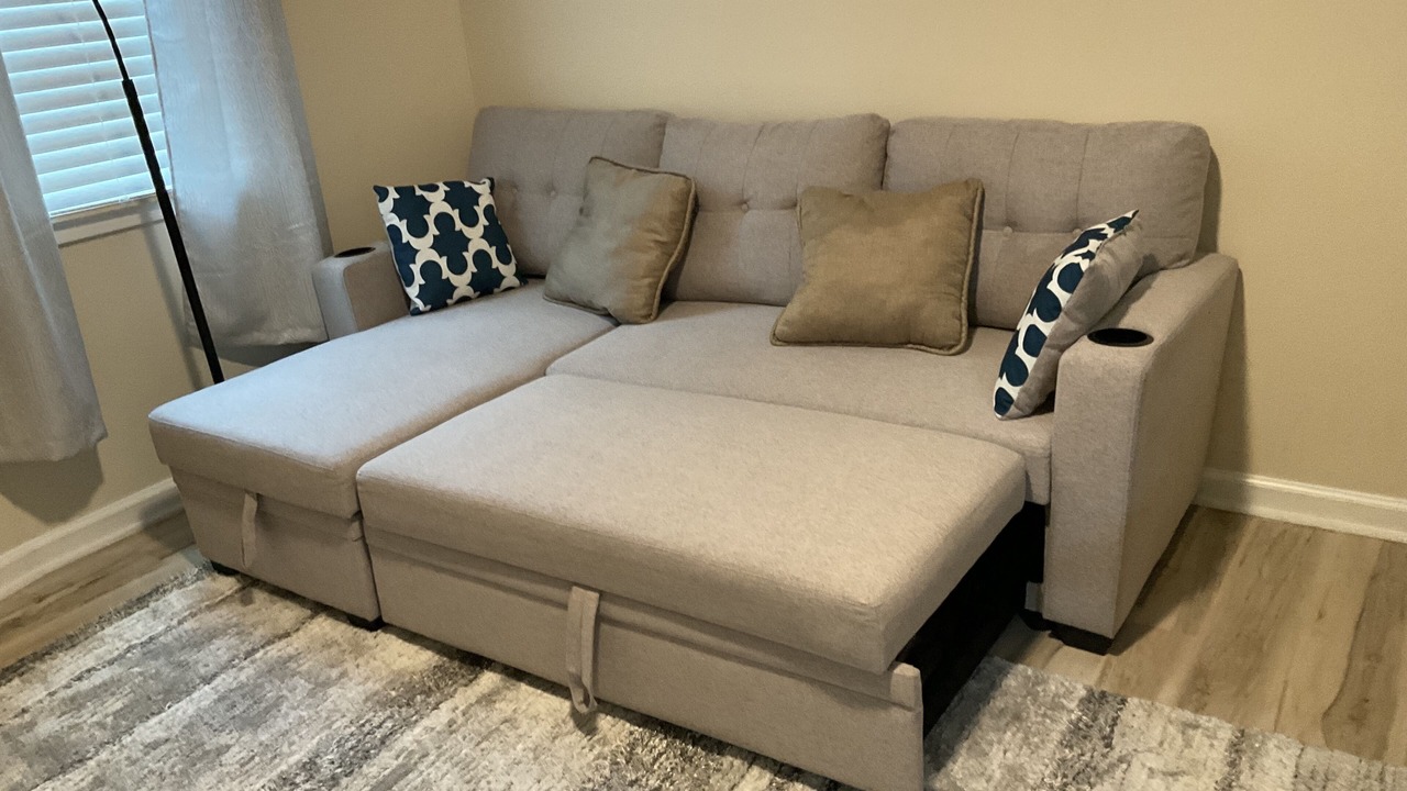 Photo of Livingroom in Lawrenceville