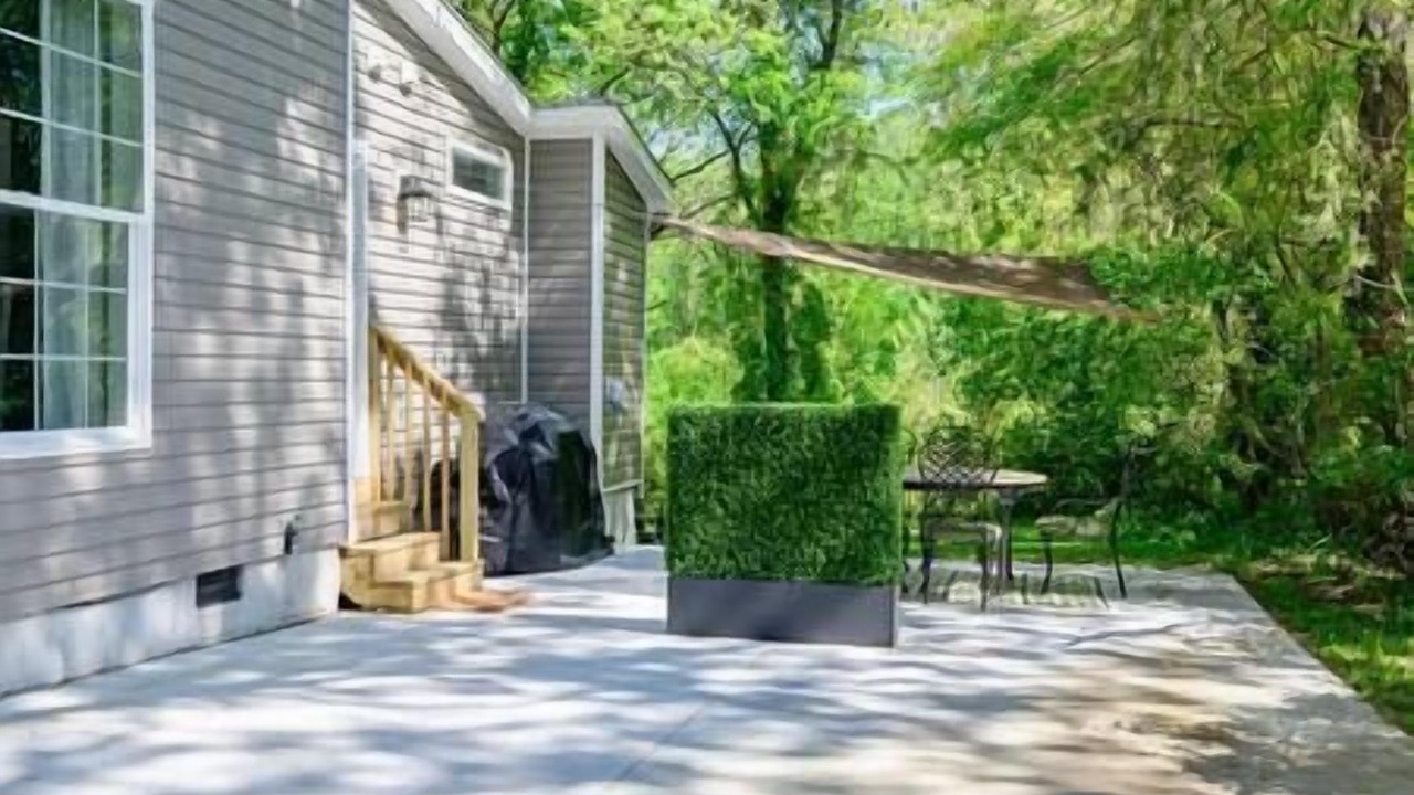 Photo of Outdoor in Clayton