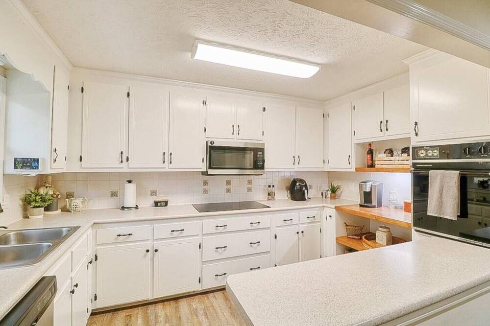 Photo of Kitchen in Dacula