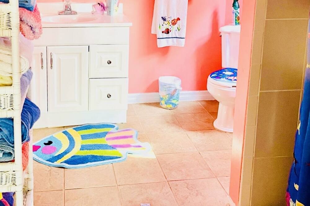 Photo of Bathroom in Grant-Valkaria