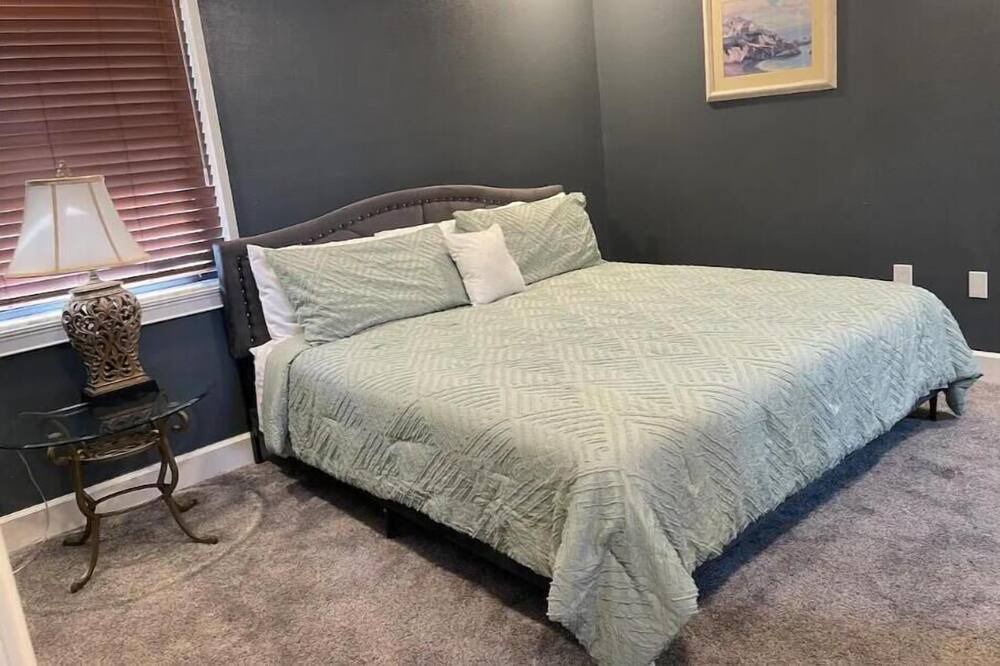 Photo of Bedroom in Sebring