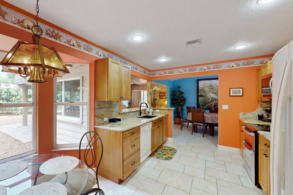 Photo of Livingroom in Sebastian Highlands