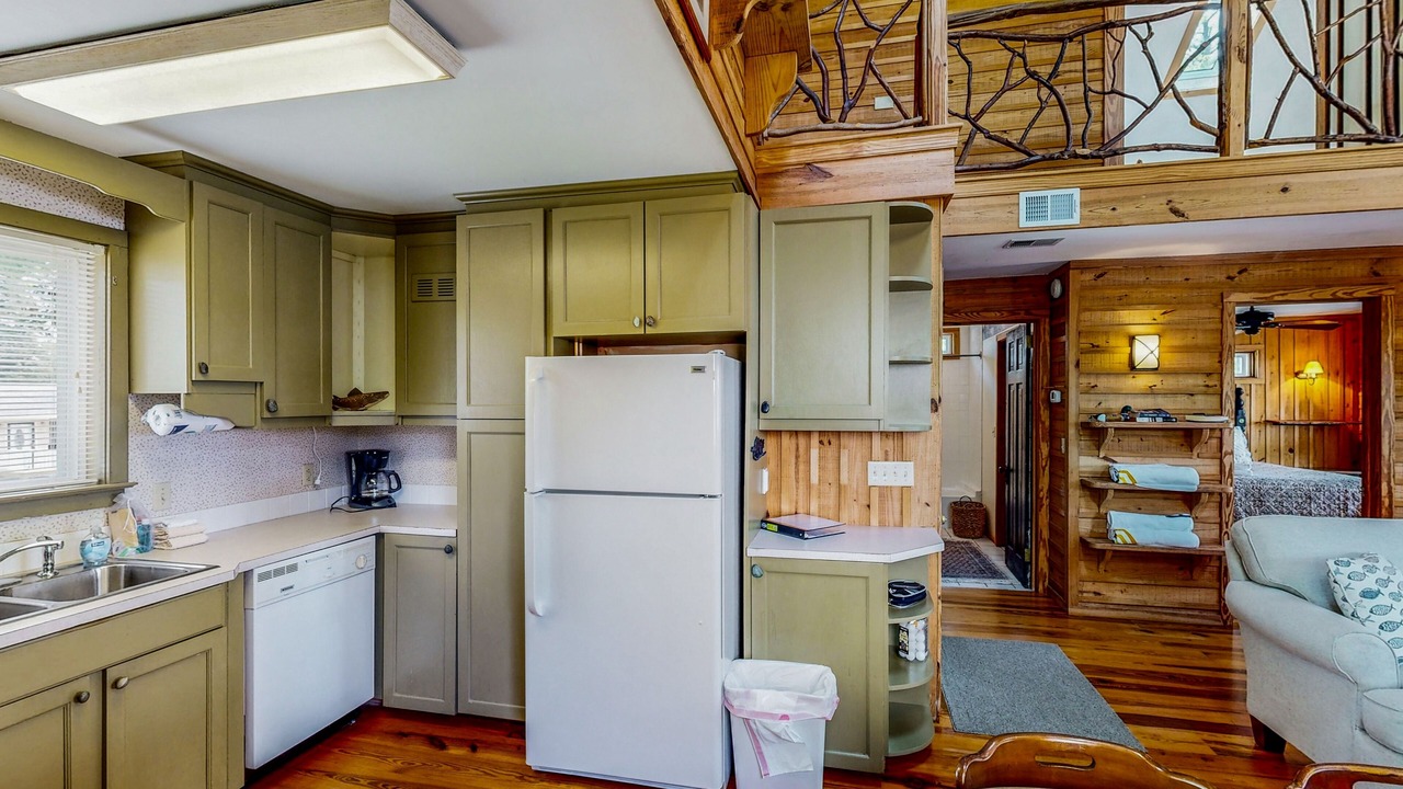 Photo of Kitchen in Newberry Shores