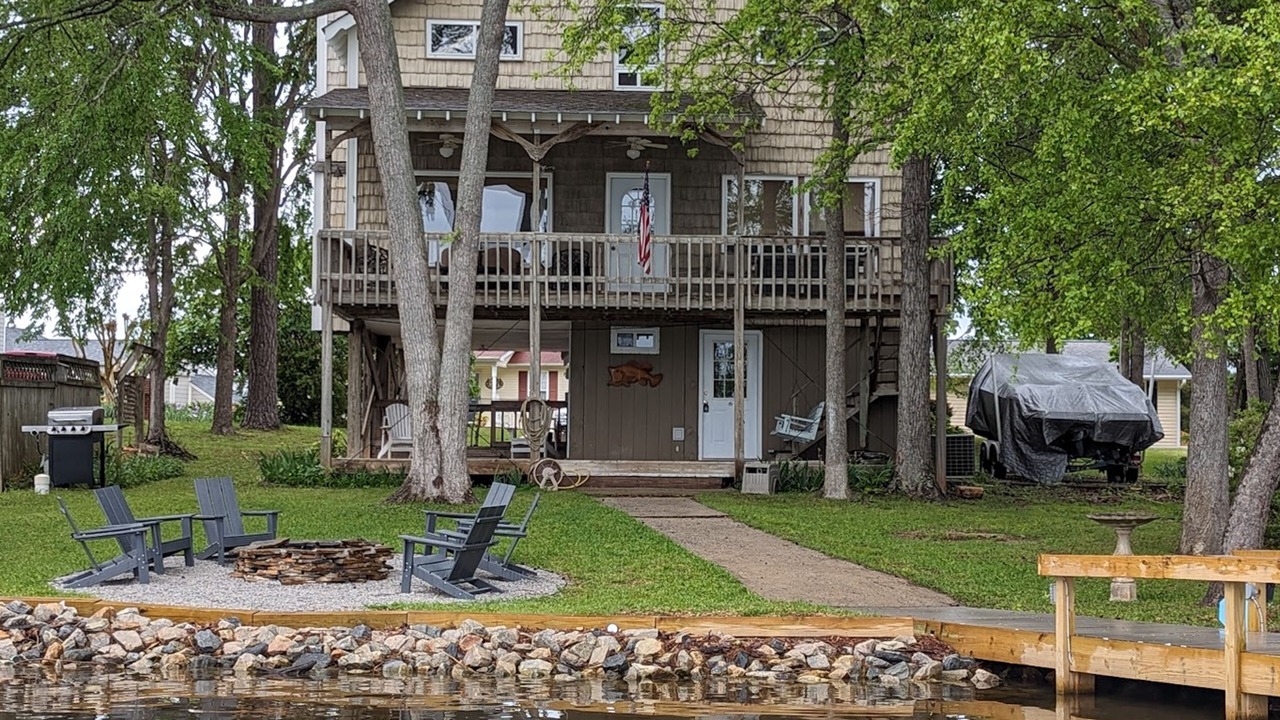 Photo of Outdoor in Newberry Shores