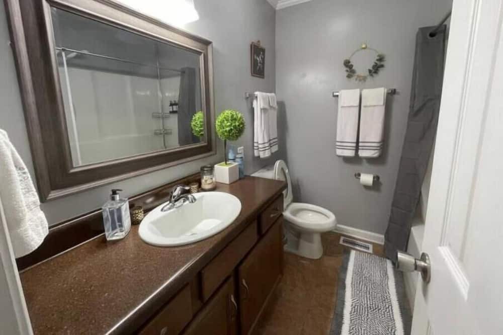 Photo of Bathroom in Stephens