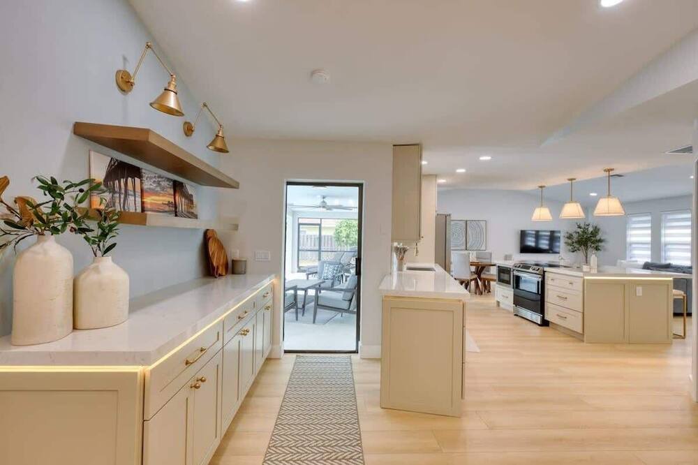 Photo of Kitchen in Palm River Estates