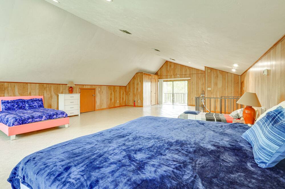 Photo of Bedroom in Sylvan Shores