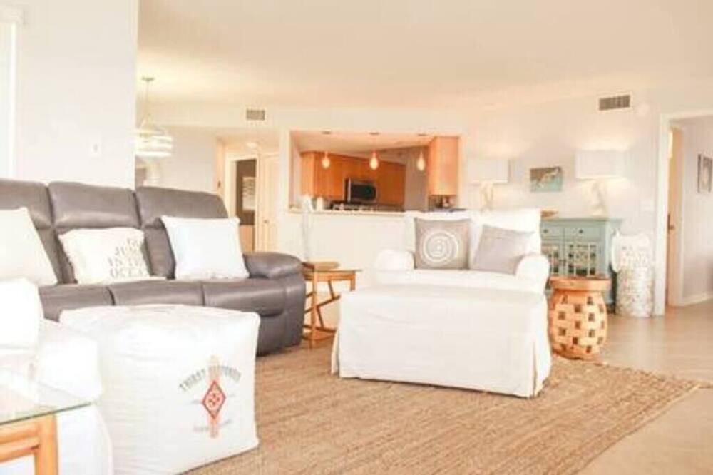 Photo of Bedroom in Melbourne Beach