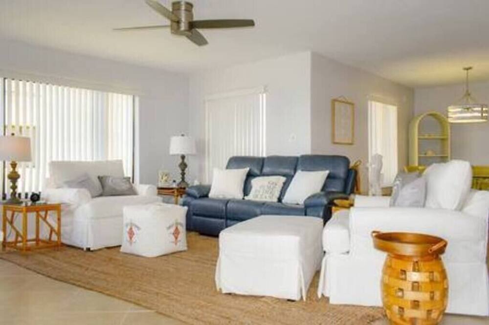 Photo of Bedroom in Melbourne Beach