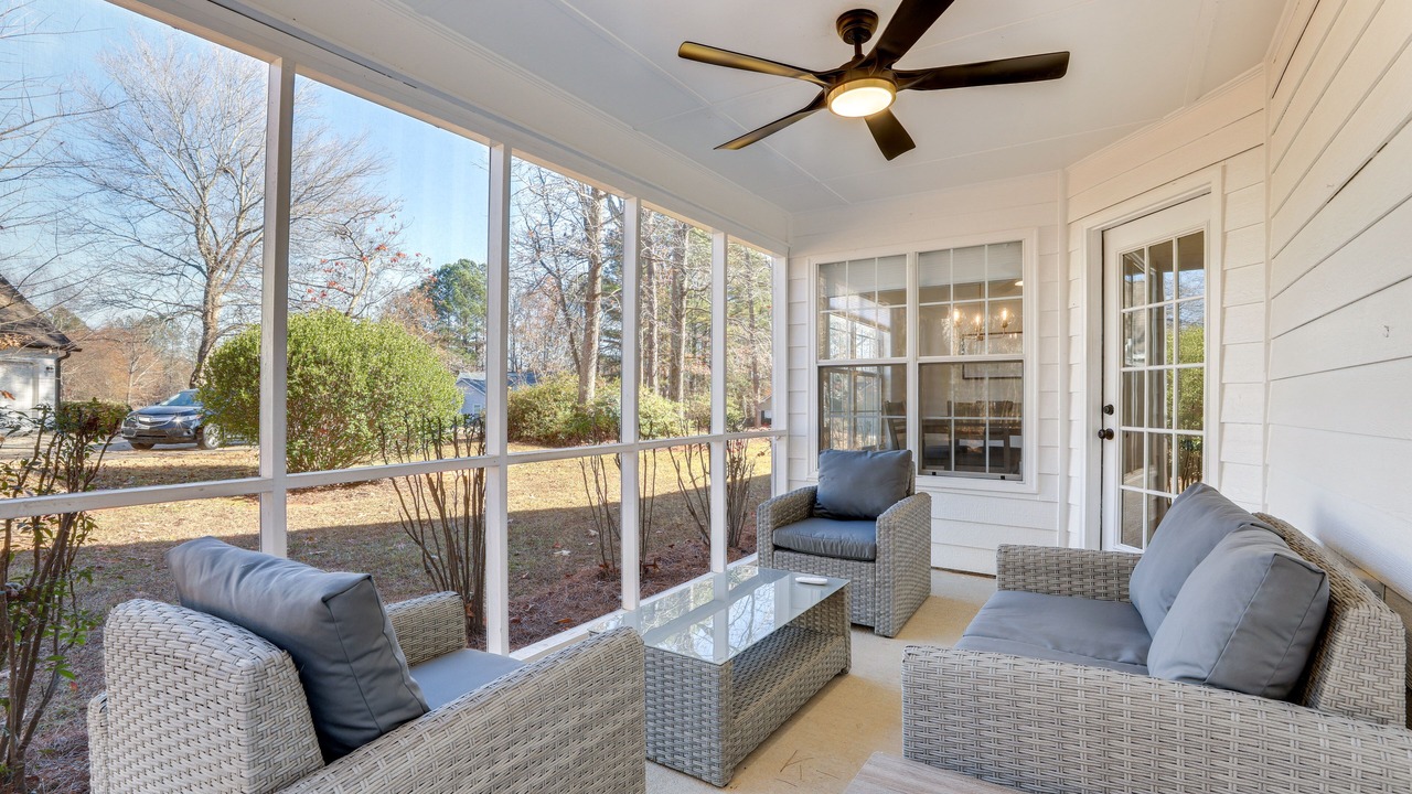 Photo of Patio Balcony in Dacula