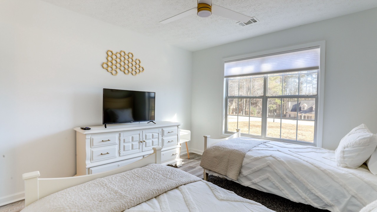 Photo of Bedroom in Dacula