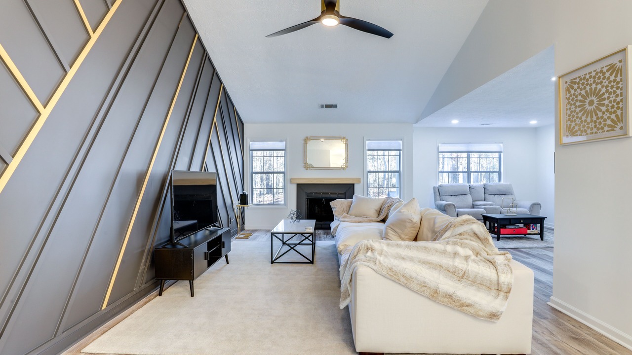 Photo of Livingroom in Dacula