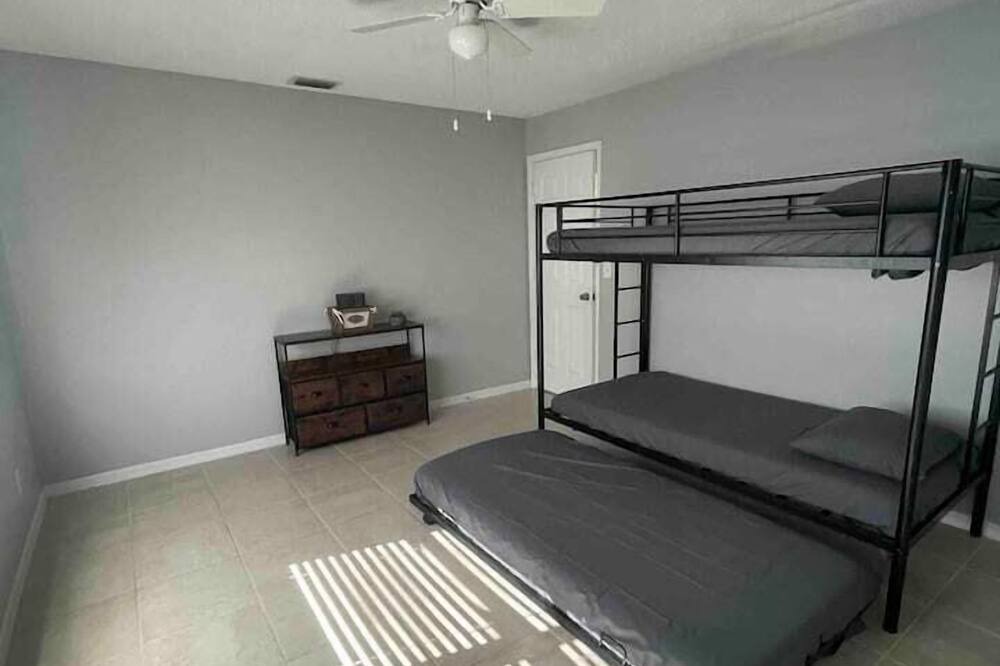 Photo of Others in Florida Ridge