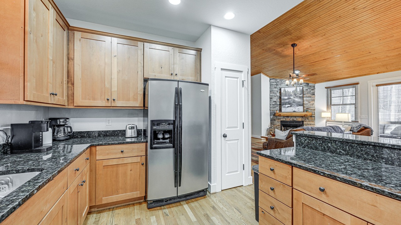 Photo of Kitchen in Bear Lake Reserve