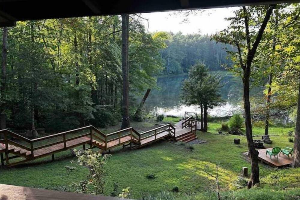 Photo of Outdoor in Mountain Rest