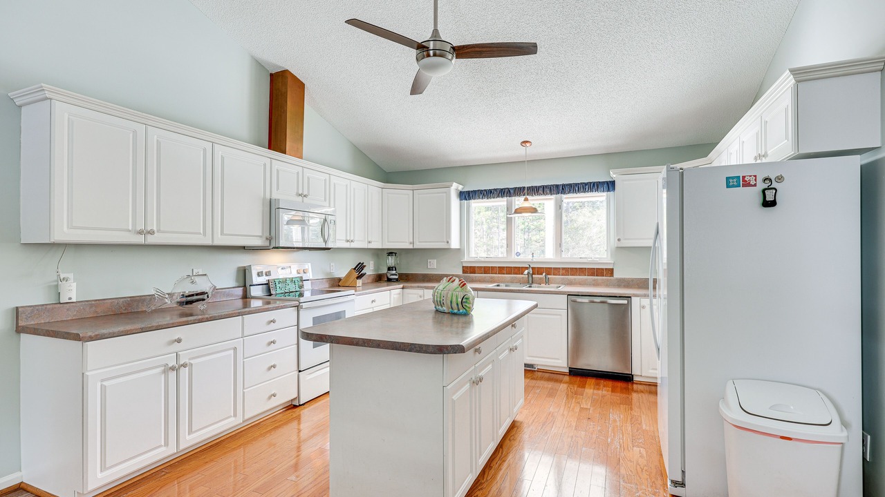 Photo of Kitchen in Cape Carteret