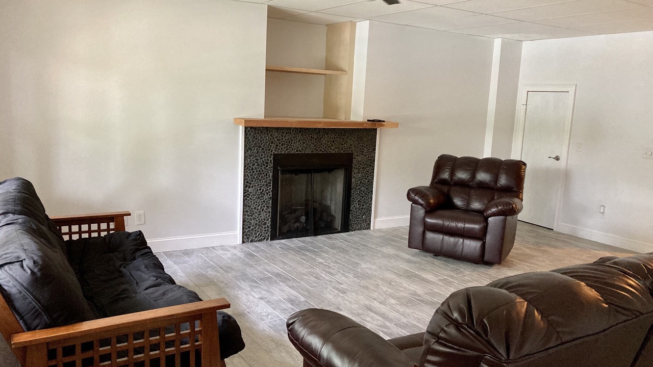 Photo of Livingroom in Chapin