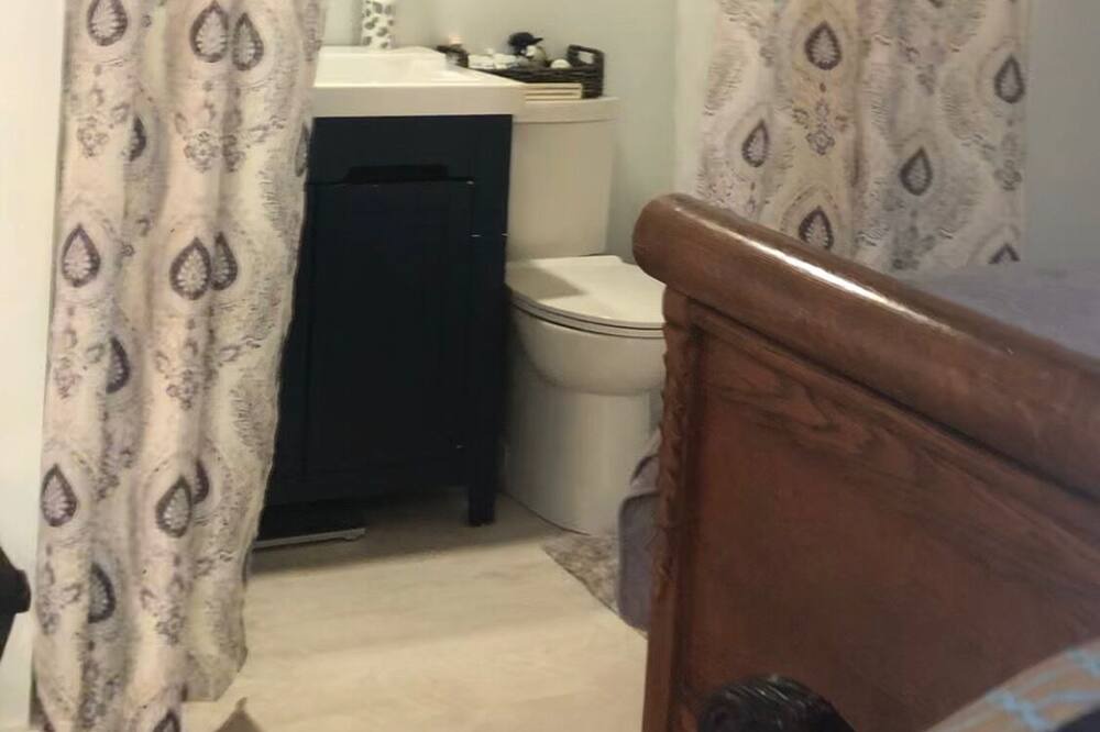 Photo of Bathroom in Liberty
