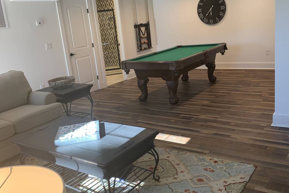 Photo of Bedroom in Seneca
