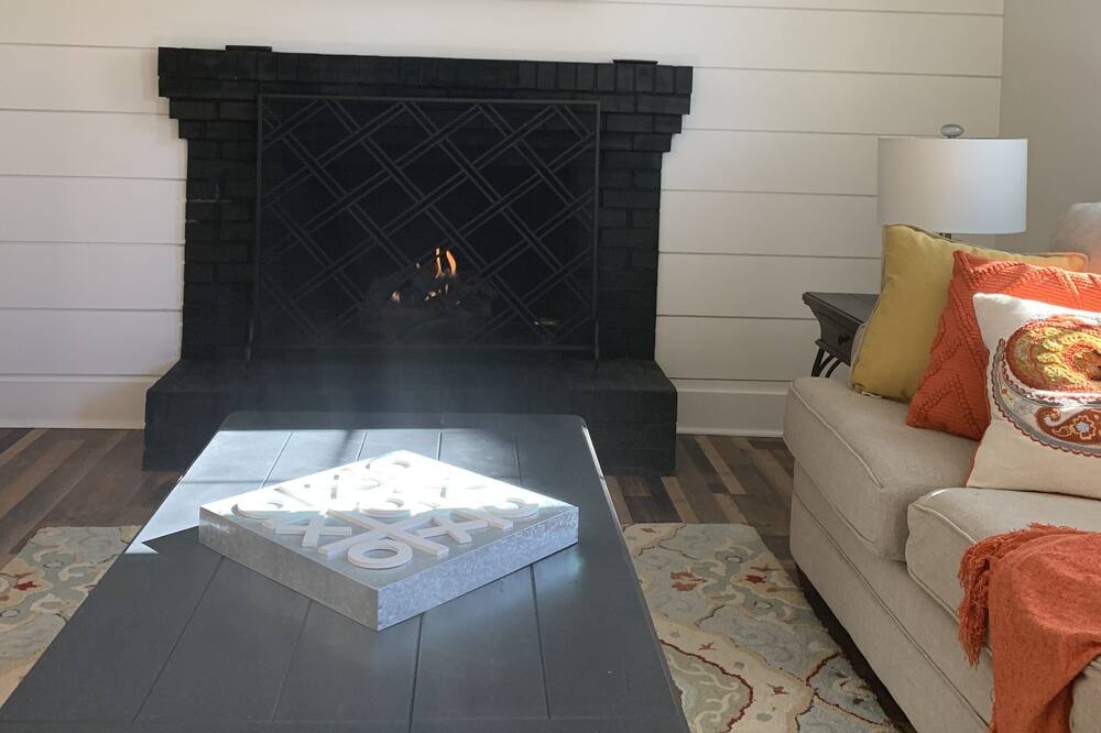 Photo of Bedroom in Seneca