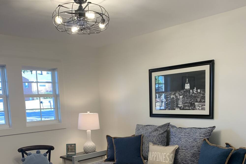 Photo of Bedroom in Seneca