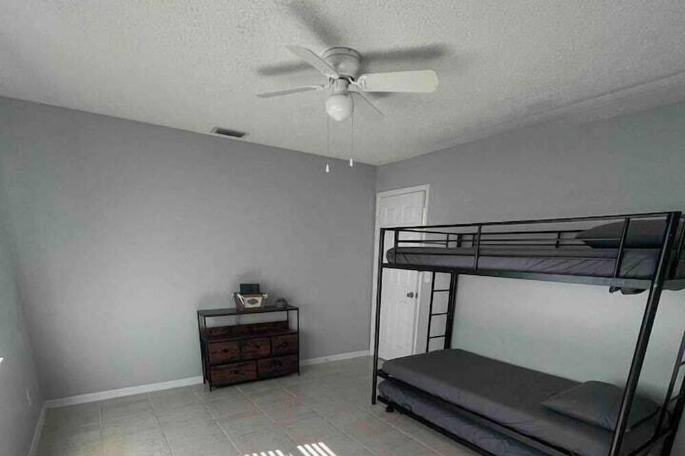 Photo of Others in Florida Ridge