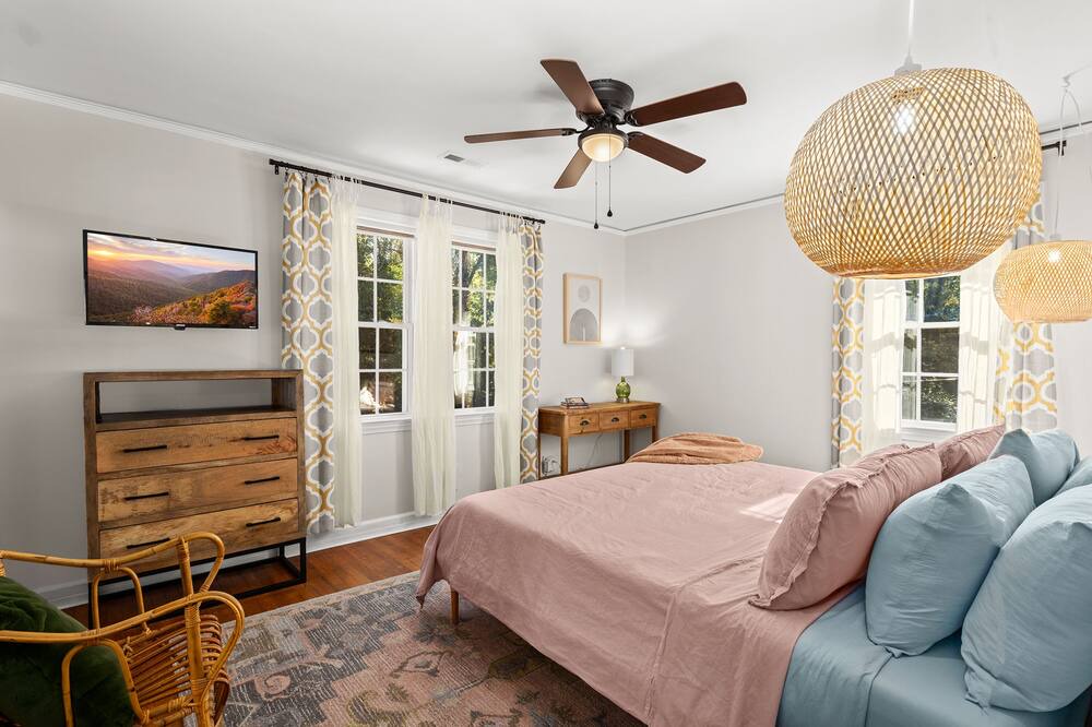 Photo of Bedroom in Gantt