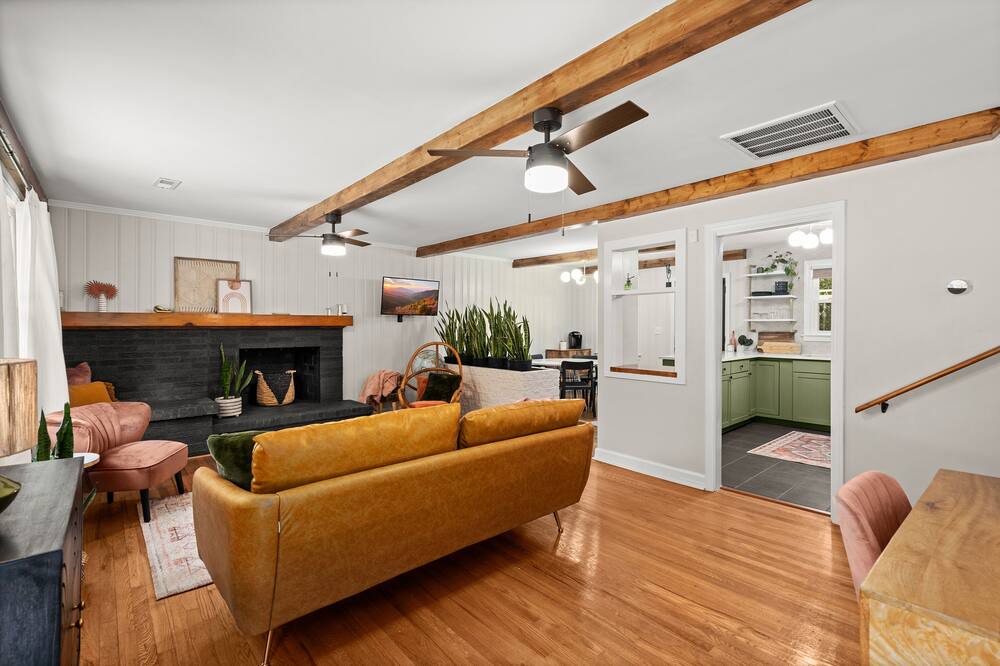 Photo of Livingroom in Gantt
