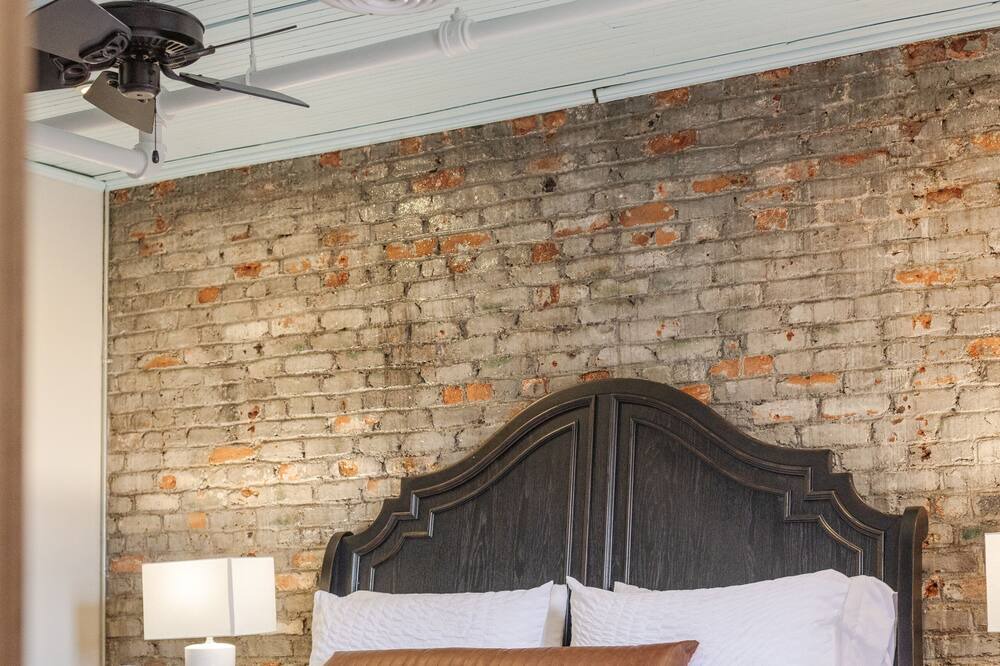 Photo of Bedroom in Anderson