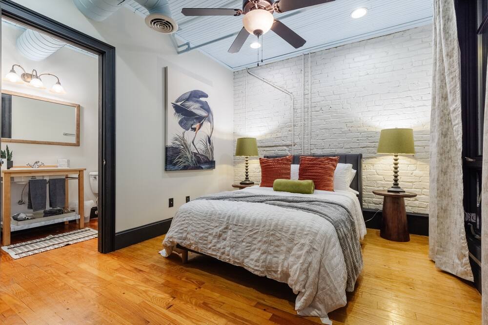 Photo of Bedroom in Anderson