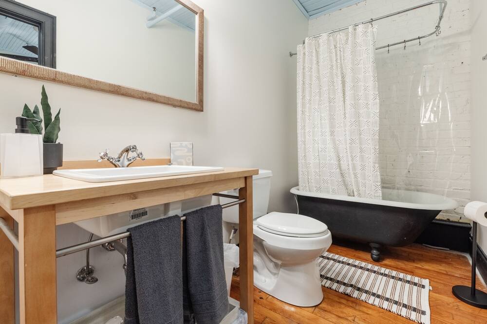 Photo of Bathroom in Anderson