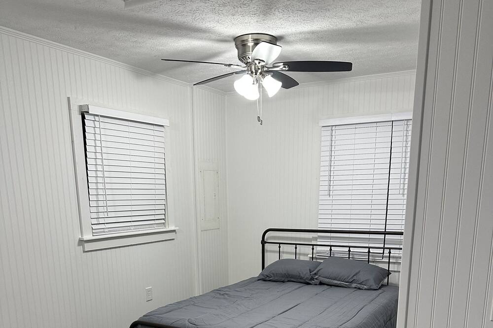 Photo of Bedroom in East County Civic Group
