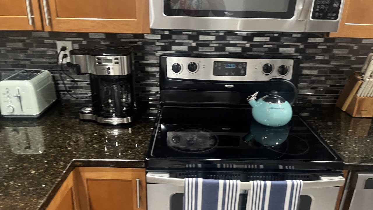 Photo of Kitchen in Lely Golf Estates