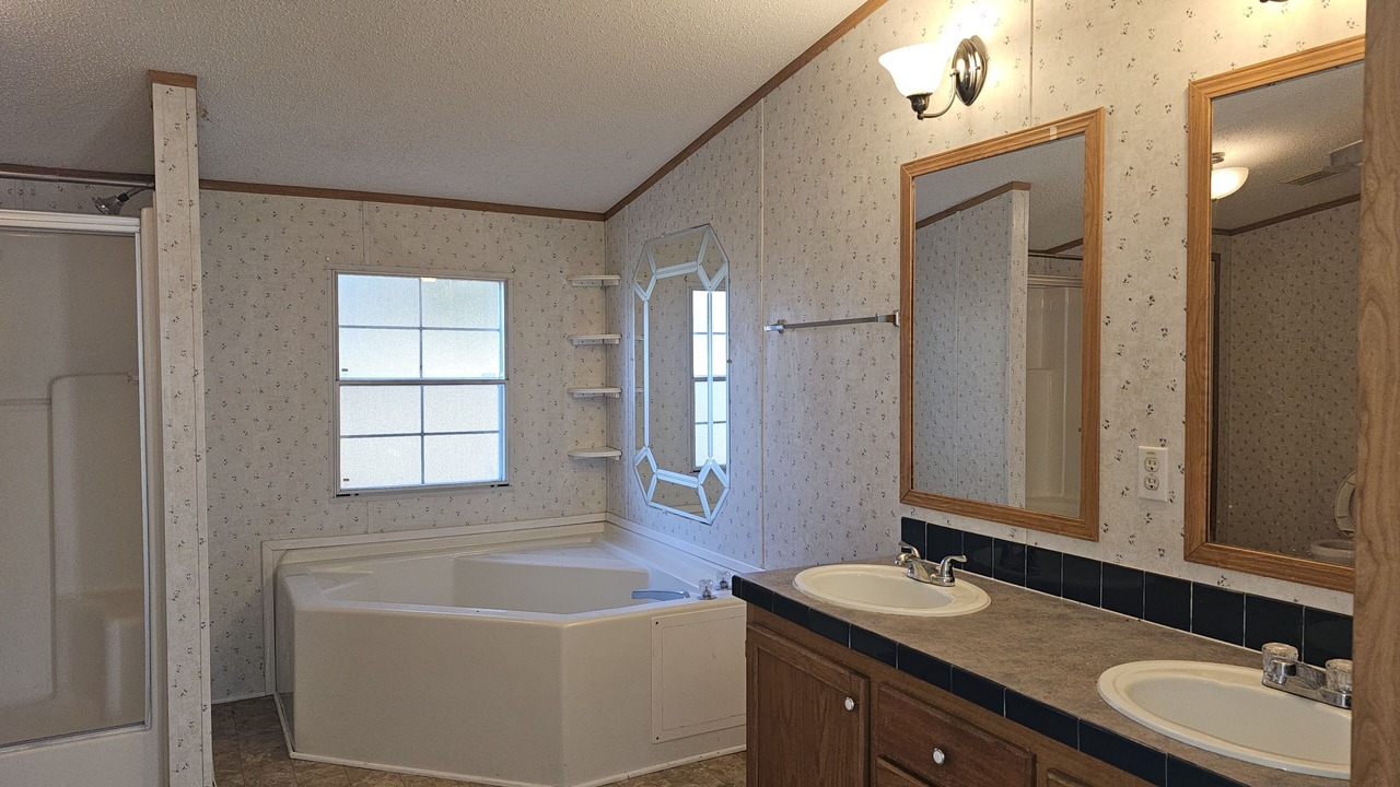 Photo of Bathroom in Gracewood