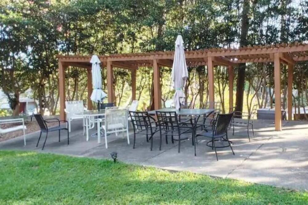 Photo of Outdoor in Salem