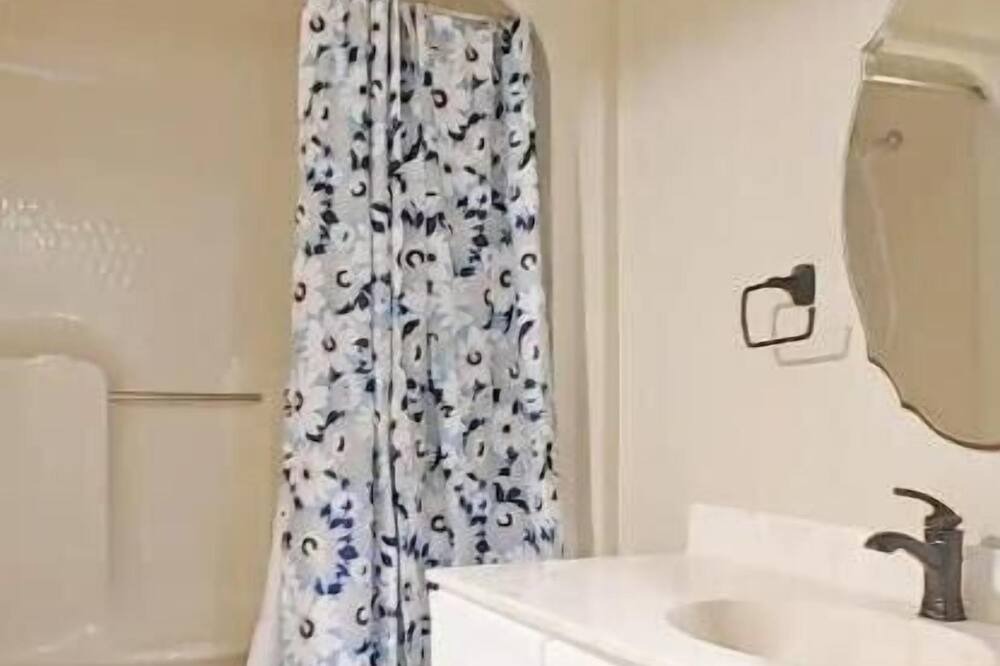 Photo of Bathroom in Salem
